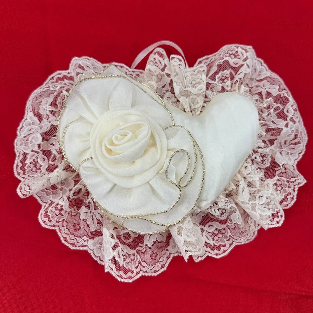 White Satin Double‎ Heart Pillow Lace Trim Floral Ornament Wedding Decor Satchet